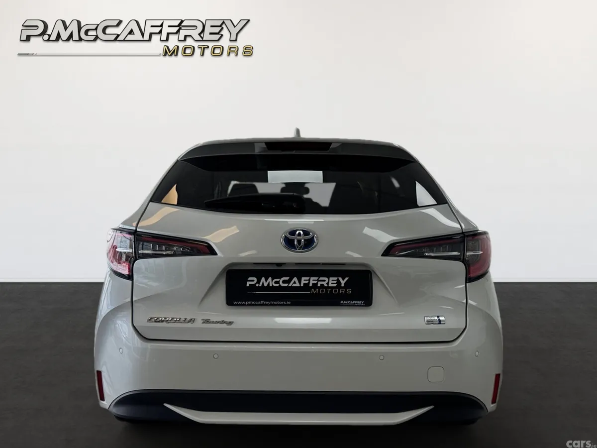 Toyota Corolla Estate, Petrol Hybrid, 2022, White