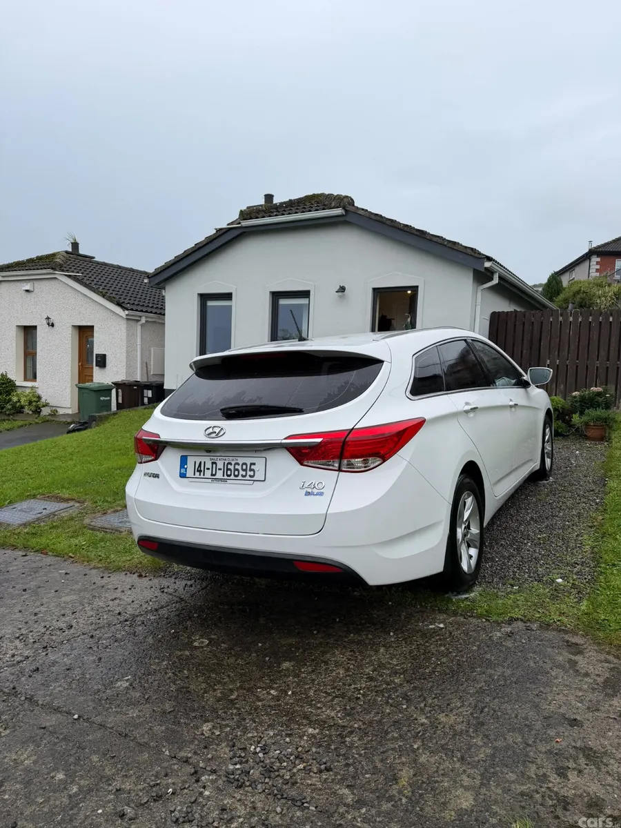 Hyundai i40 Estate, Diesel, 2014, White