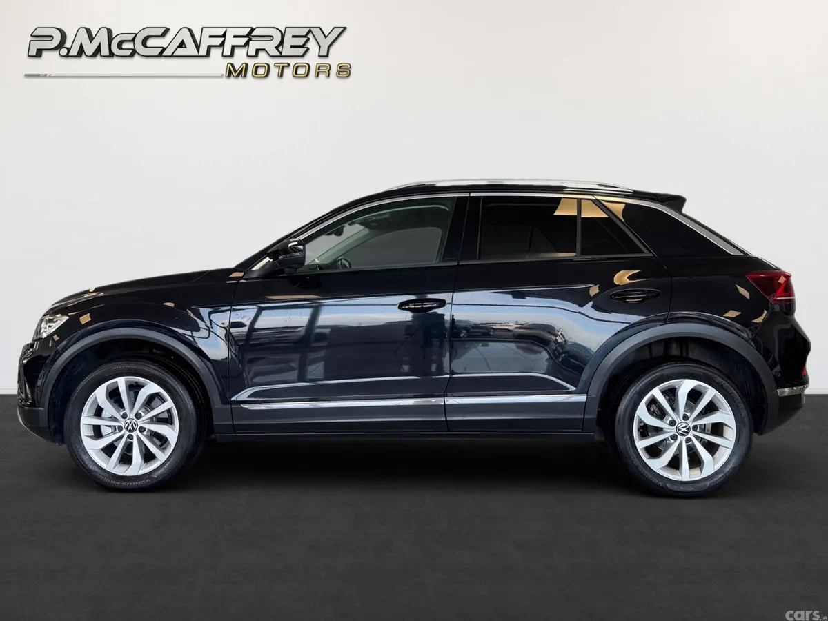 Volkswagen T-Roc SUV, Diesel, 2022, Black