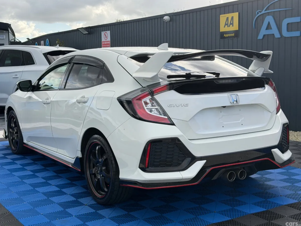 Honda Civic Hatchback, Petrol, 2019, White