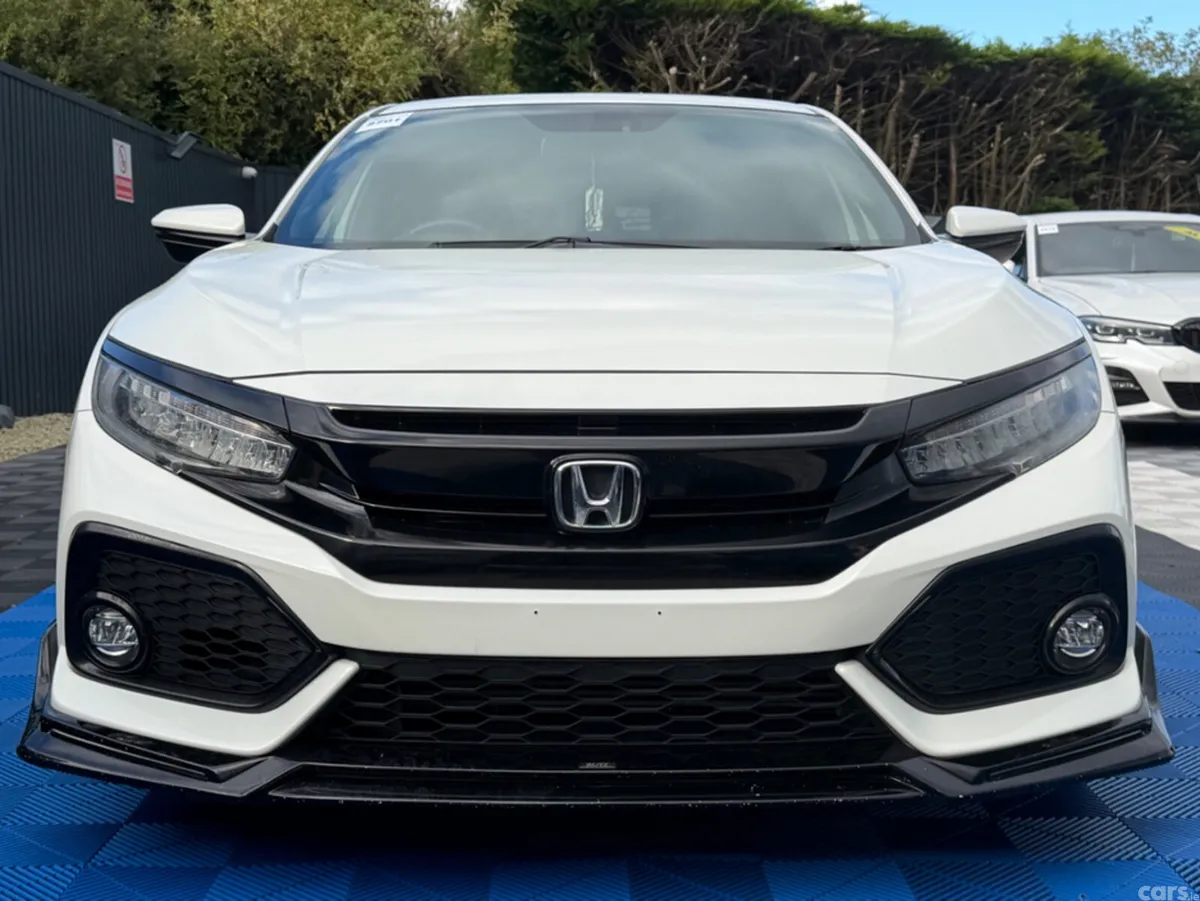 Honda Civic Hatchback, Petrol, 2019, White