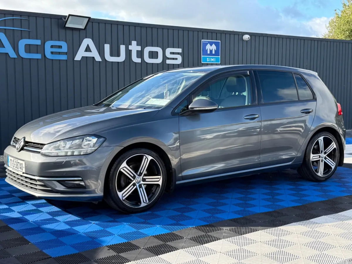 Volkswagen Golf Hatchback, Diesel, 2017, Grey