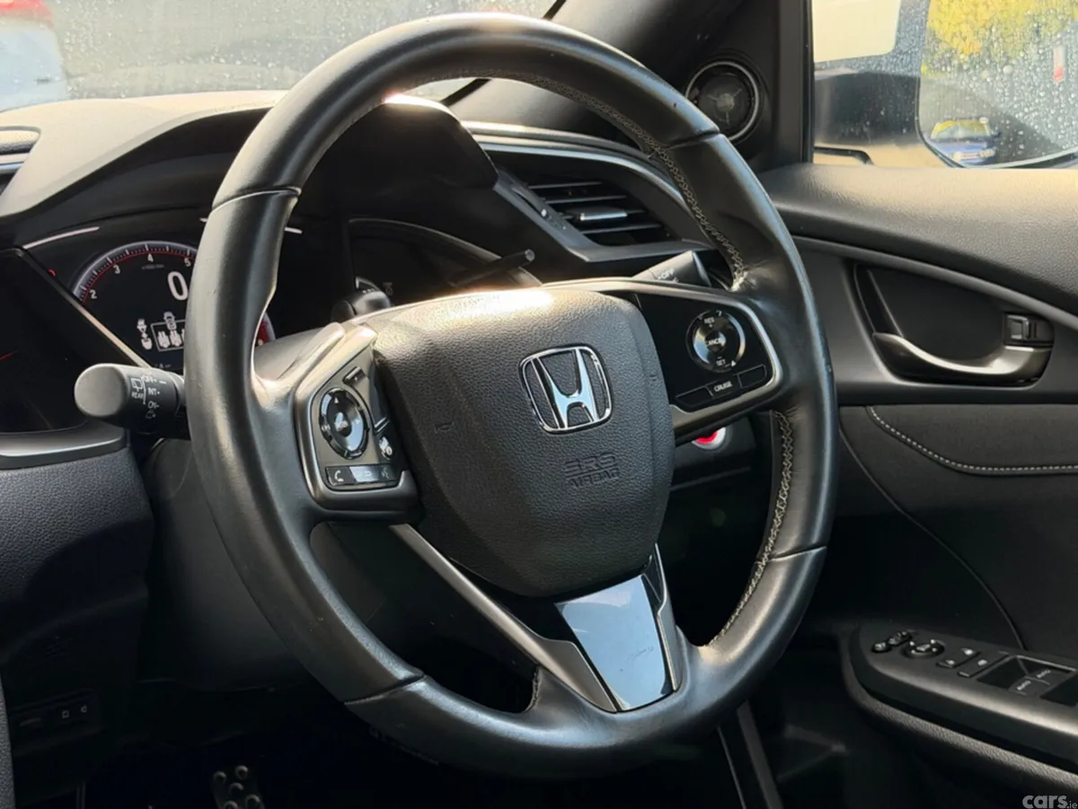 Honda Civic Hatchback, Petrol, 2019, White