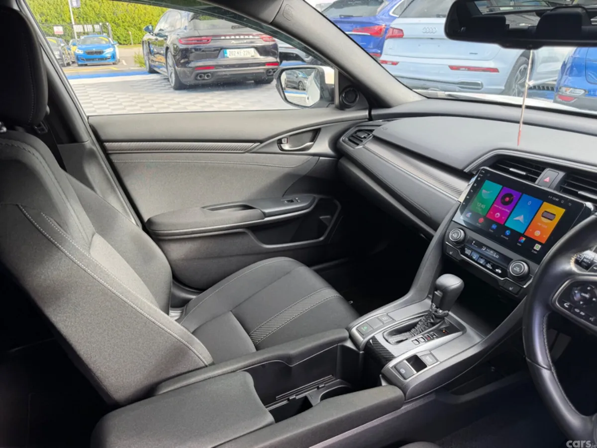 Honda Civic Hatchback, Petrol, 2019, White