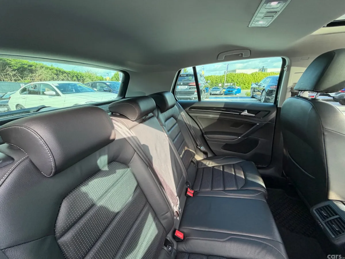 Volkswagen Golf Hatchback, Diesel, 2017, Grey