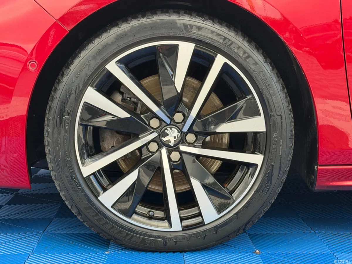 Peugeot 508 Saloon, Diesel, 2019, Red