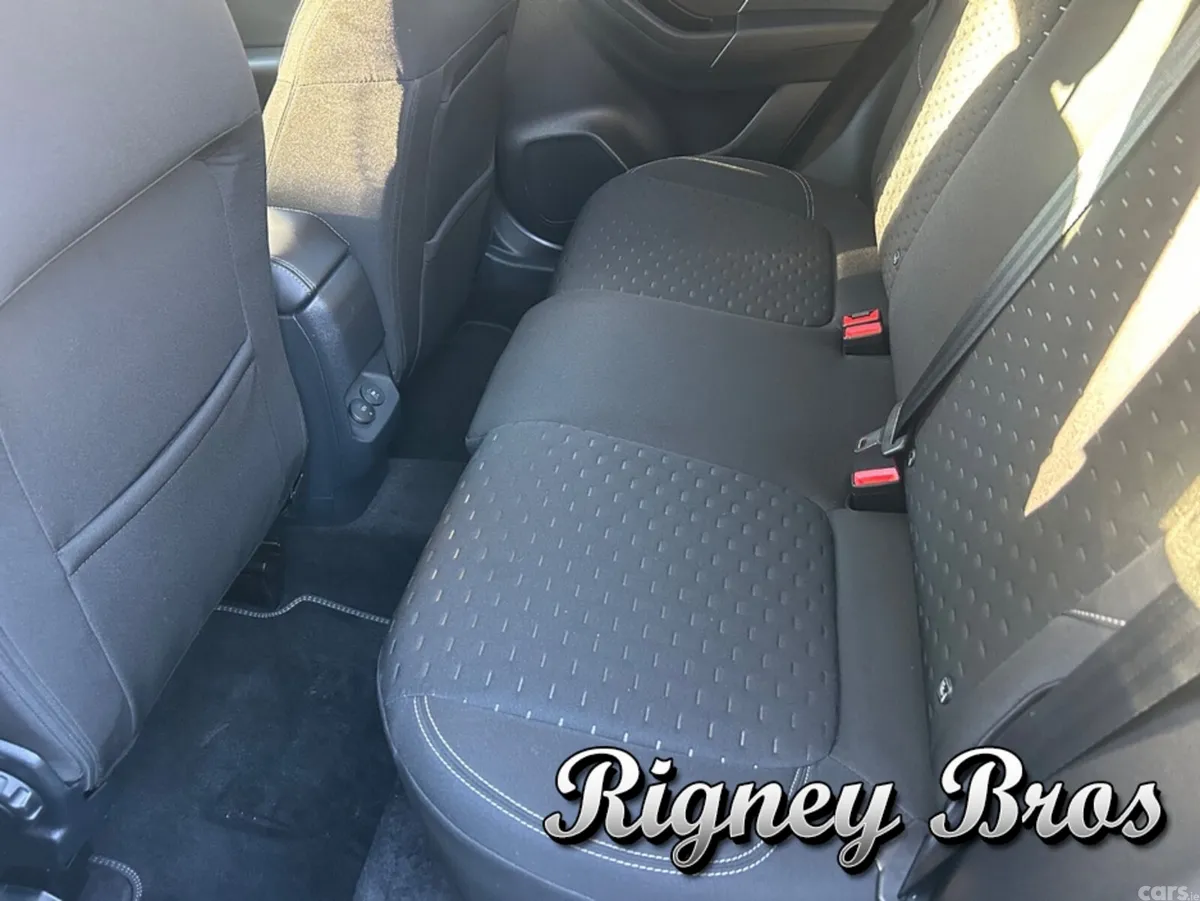 Ford Puma MPV, Petrol Hybrid, 2024, Grey