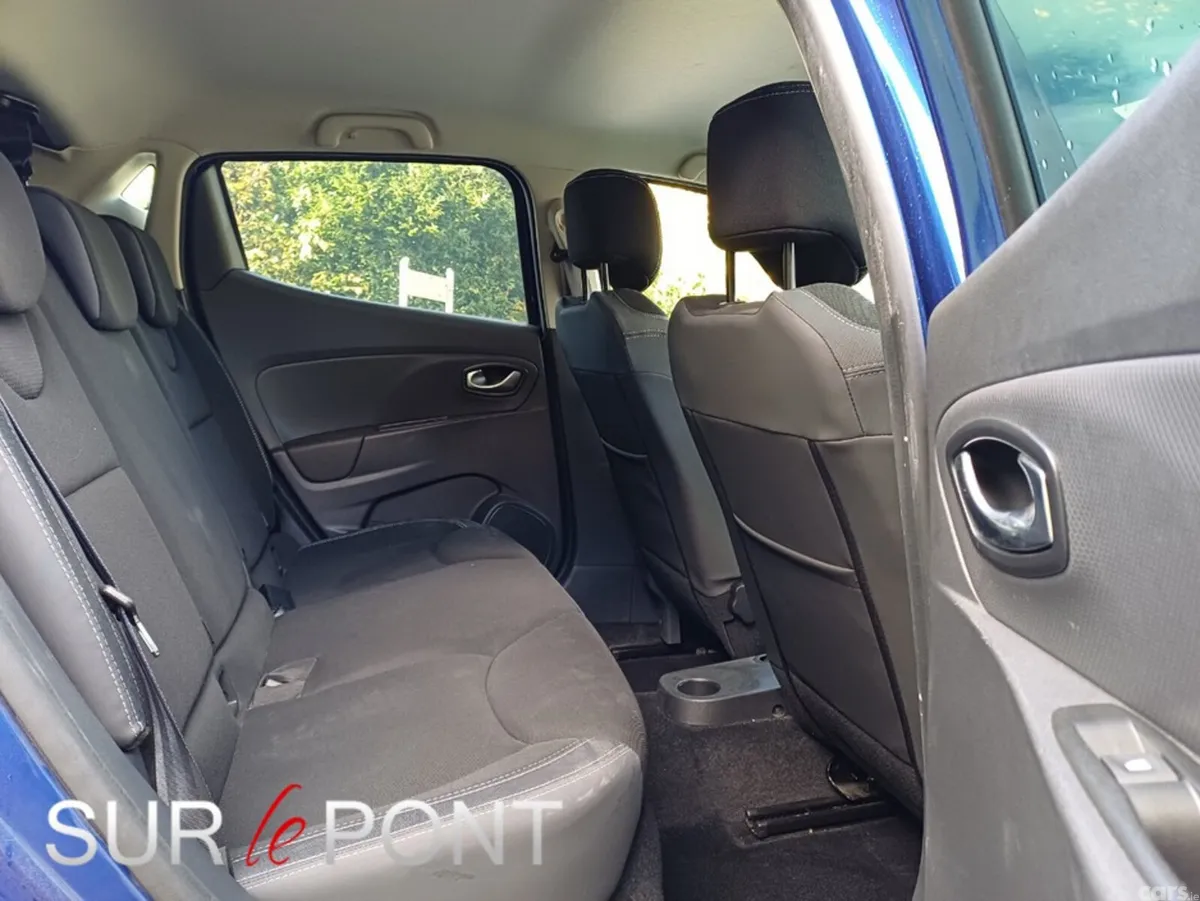 Renault Clio Hatchback, Petrol, 2018, Blue