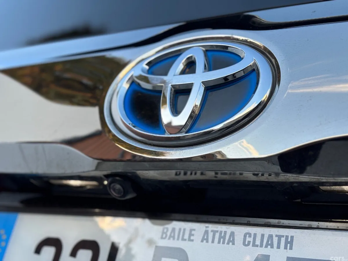 Toyota Alphard MPV, Petrol Hybrid, 2023, Black