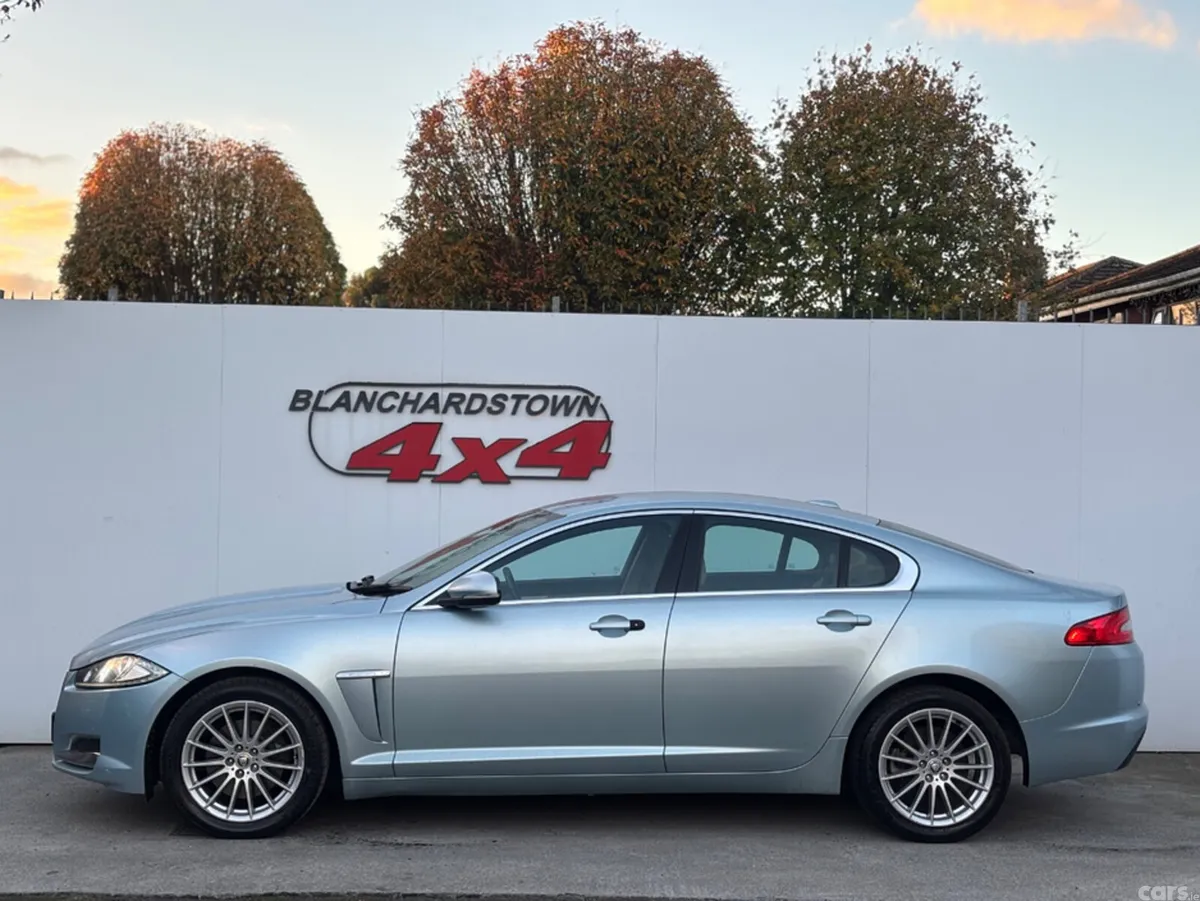 Jaguar XF Saloon, Diesel, 2012, Blue