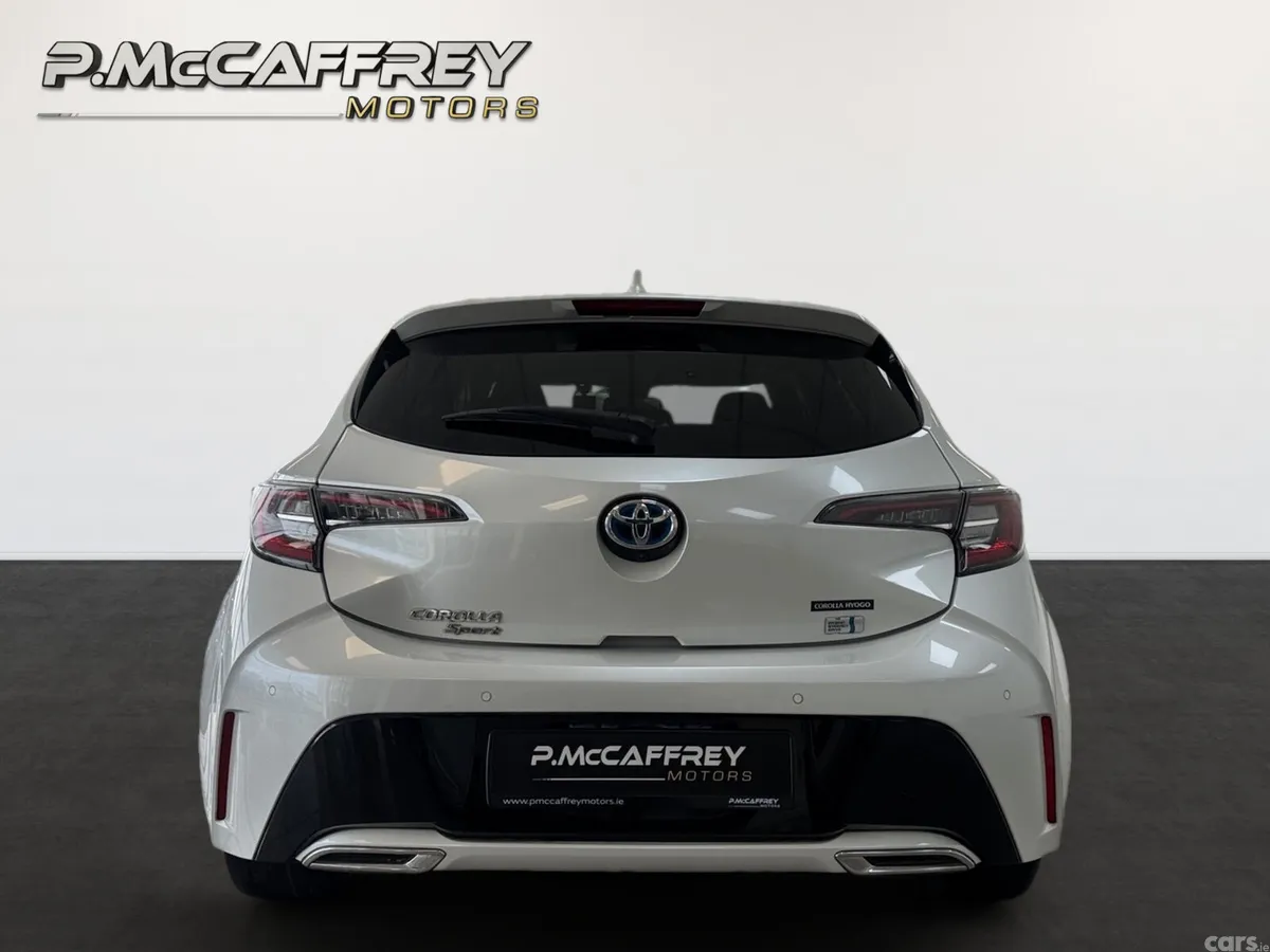 Toyota Corolla Hatchback, Petrol Hybrid, 2021, White