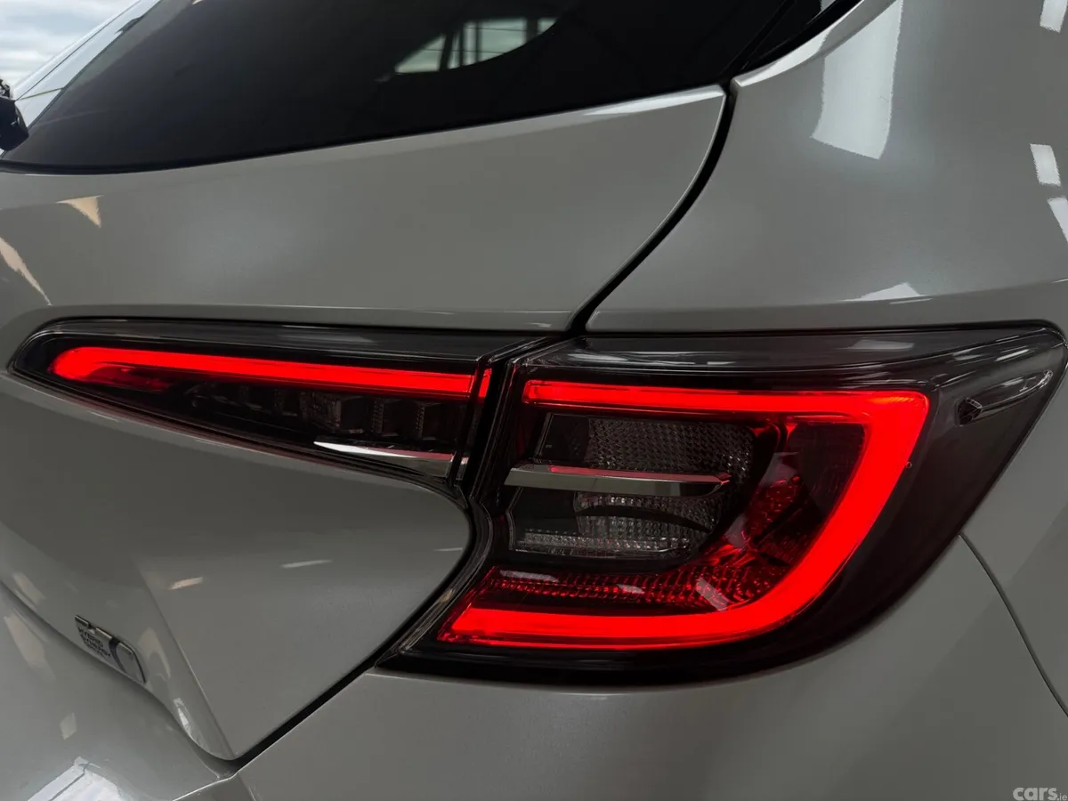 Toyota Corolla Hatchback, Petrol Hybrid, 2021, White