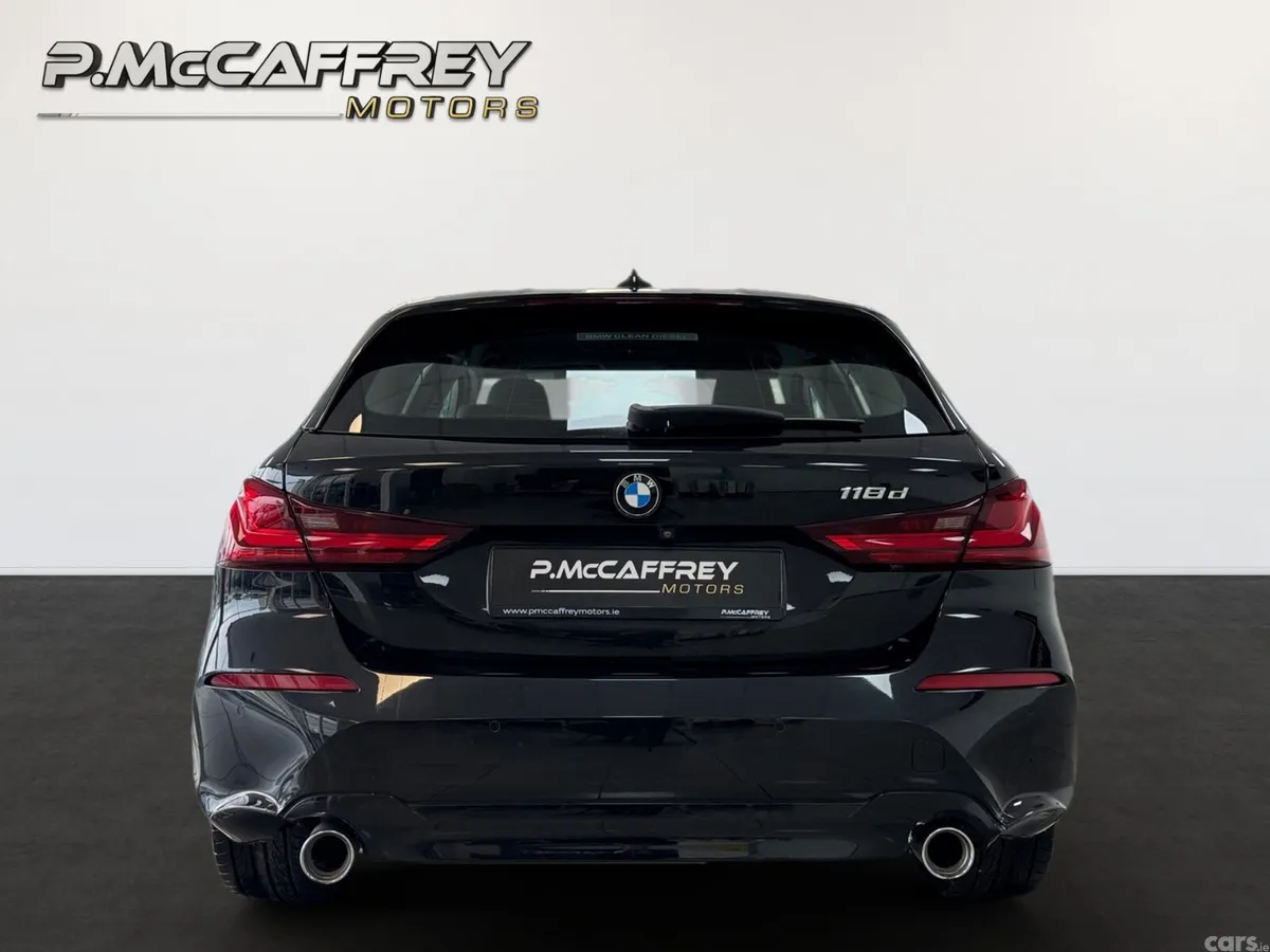 BMW 1-Series Hatchback, Diesel, 2021, Black