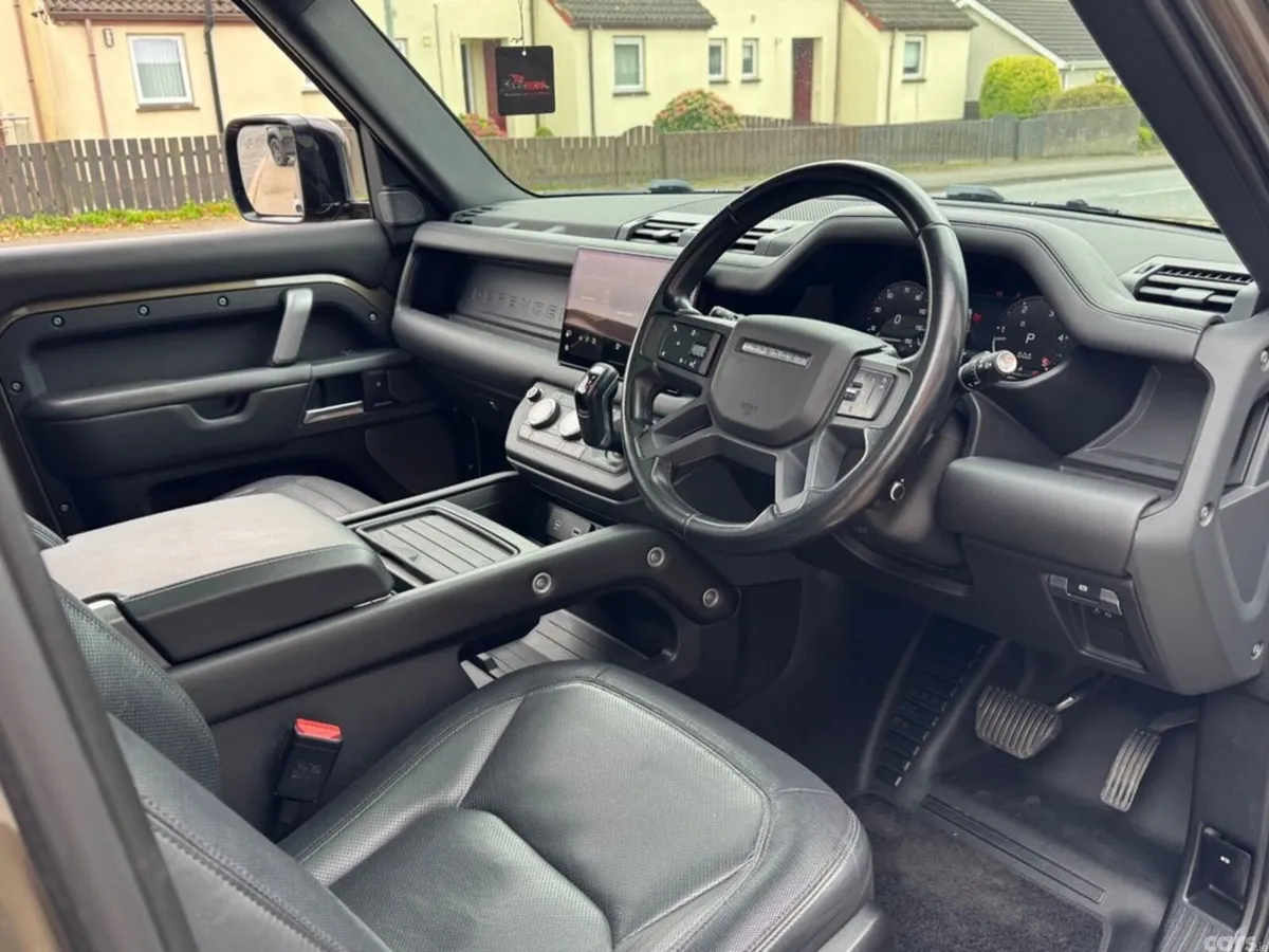 Land Rover Defender SUV, Diesel Hybrid, 2022, Brown