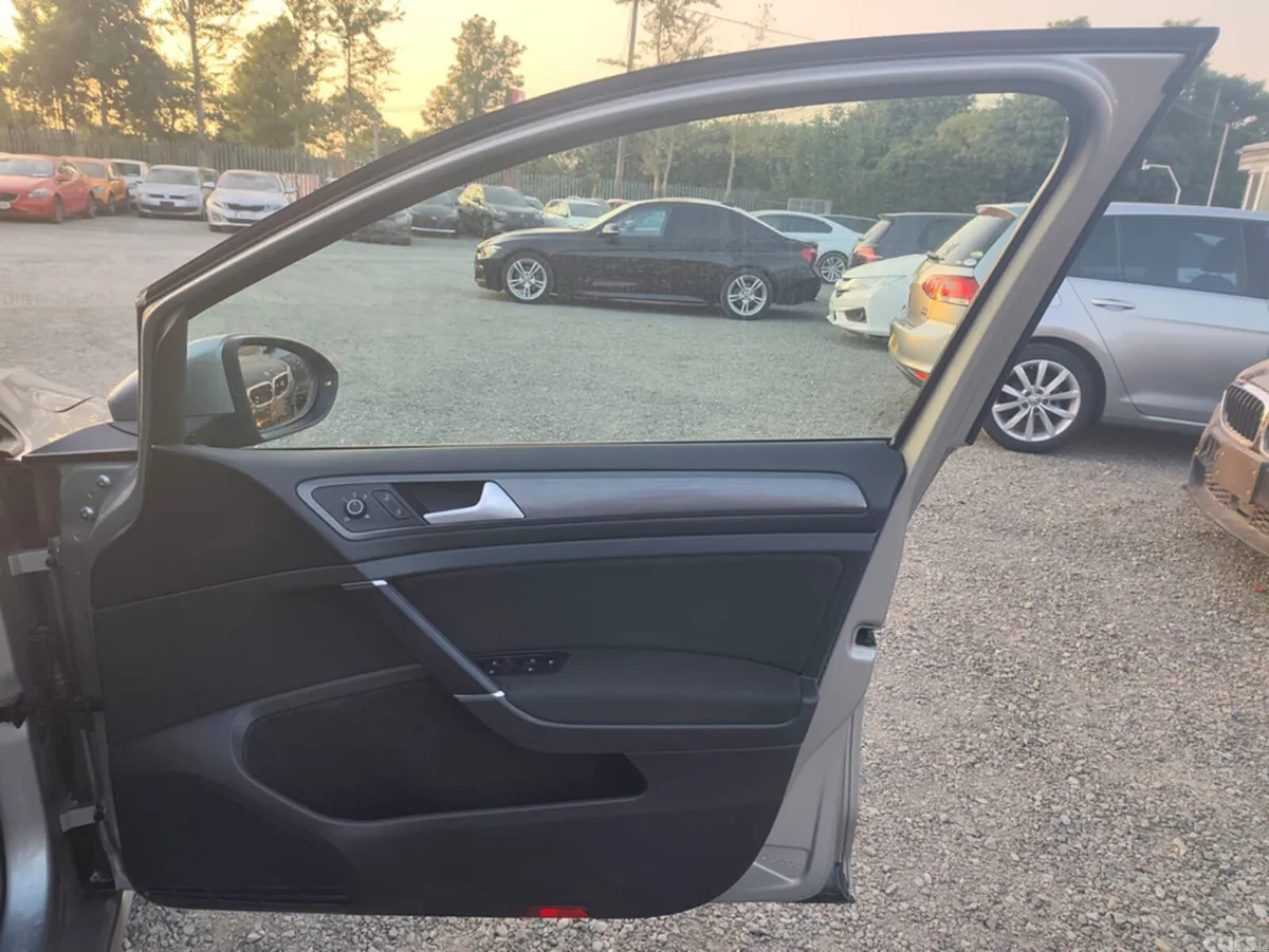 Volkswagen Golf Hatchback, Diesel, 2019, Silver