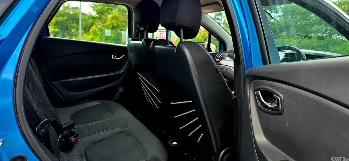 Renault Captur Hatchback, Diesel, 2015, Blue