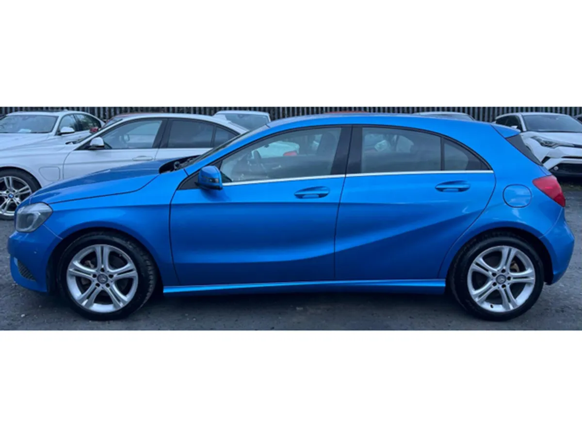 Mercedes-Benz A-Class Hatchback, Petrol, 2014, Blue