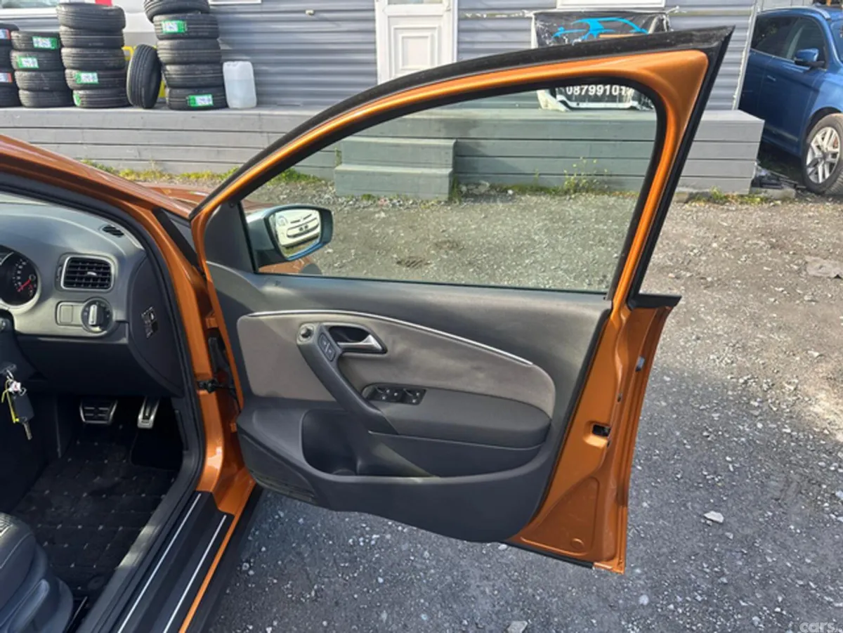 Volkswagen Polo Hatchback, Petrol, 2016, Orange