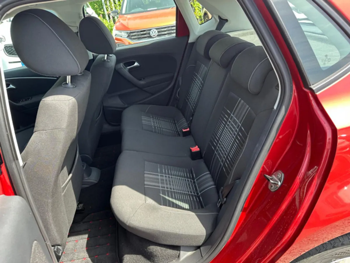 Volkswagen Polo Hatchback, Petrol, 2015, Red