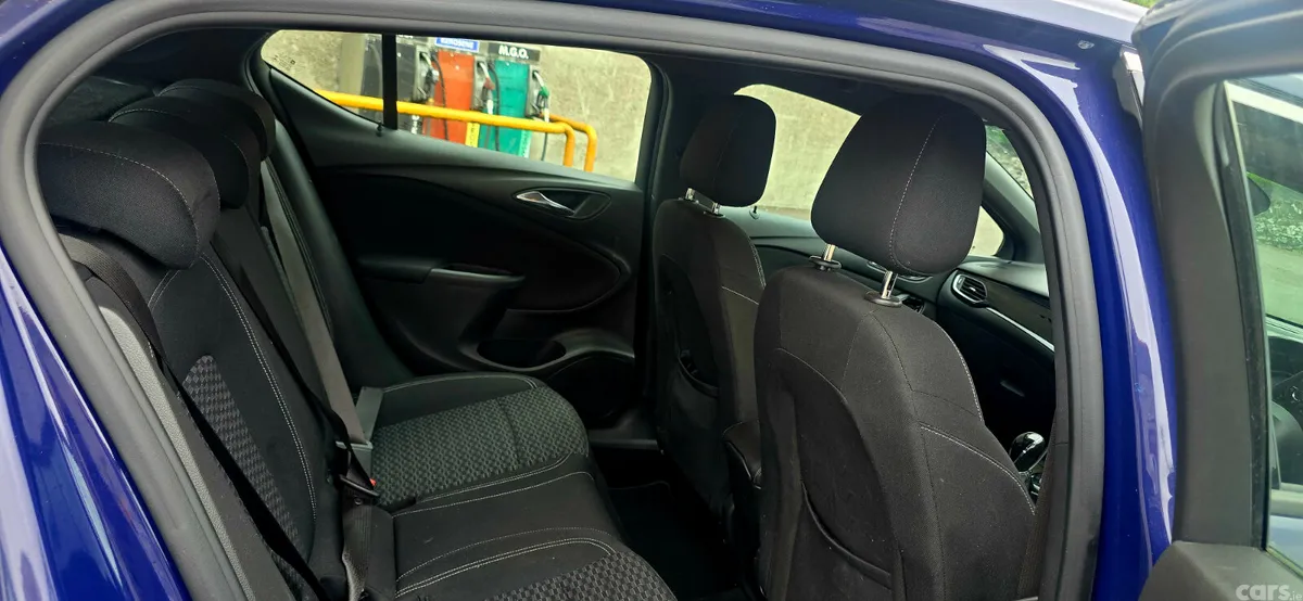Opel Astra Hatchback, Diesel, 2016, Blue