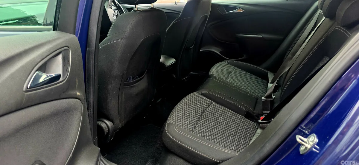 Opel Astra Hatchback, Diesel, 2016, Blue
