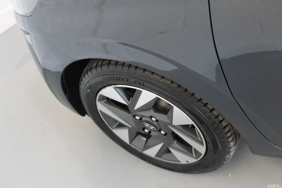 Hyundai i10 Hatchback, Petrol, 2024, Grey