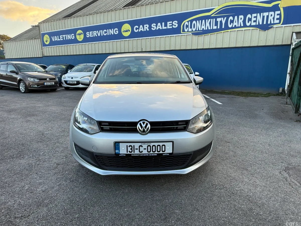 Volkswagen Polo Hatchback, Petrol, 2013, Silver