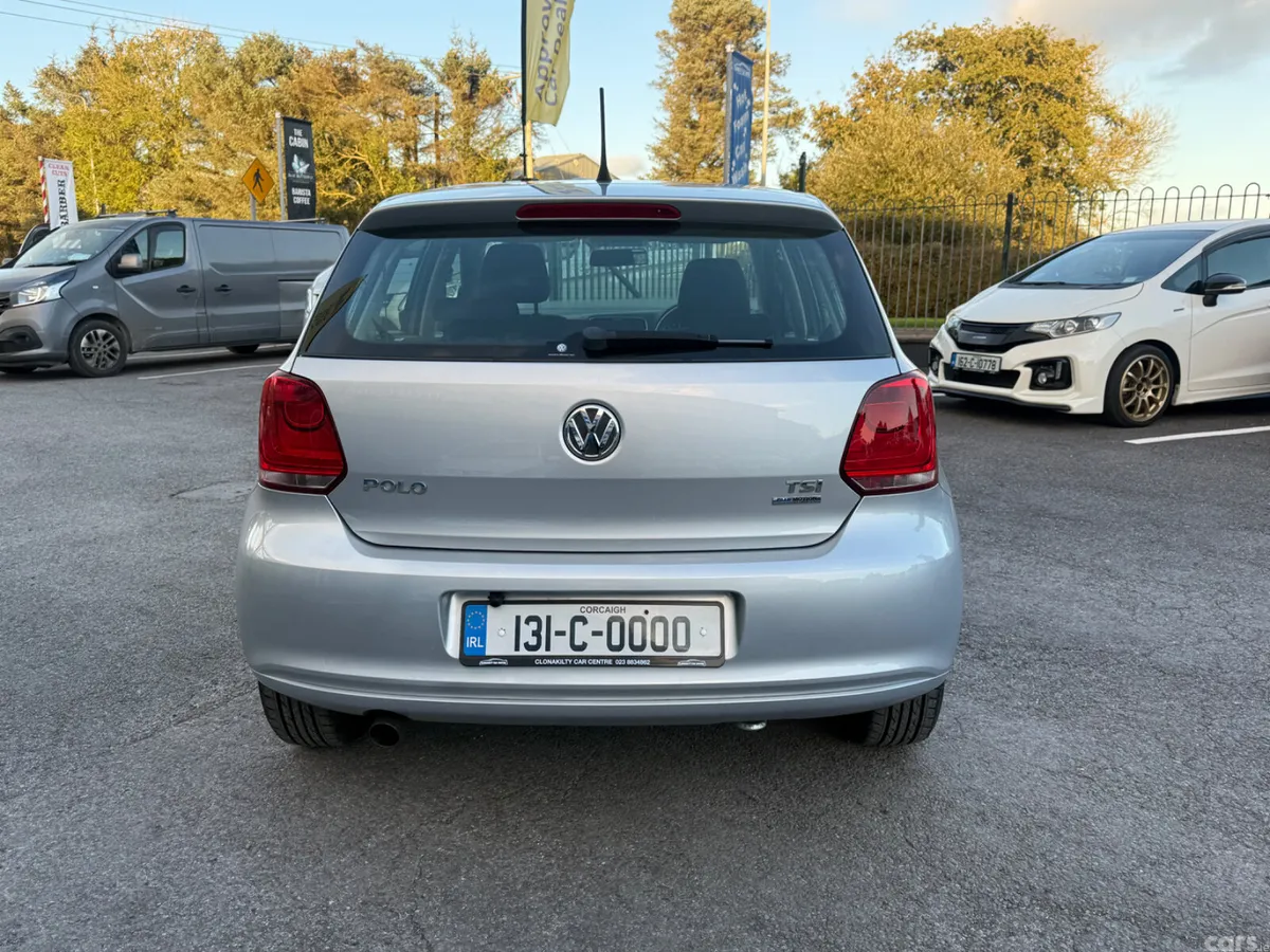 Volkswagen Polo Hatchback, Petrol, 2013, Silver