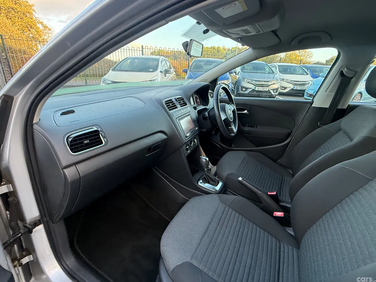 Volkswagen Polo Hatchback, Petrol, 2013, Silver