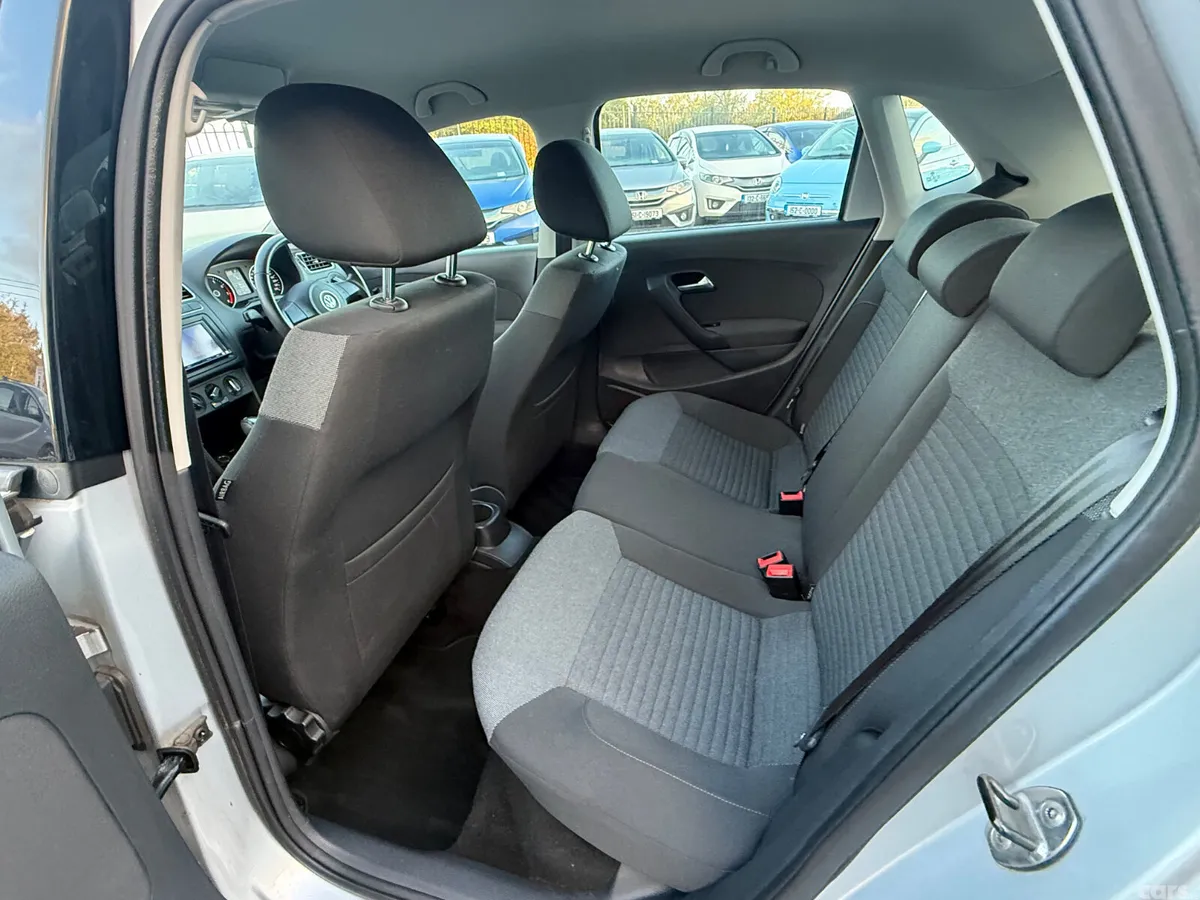 Volkswagen Polo Hatchback, Petrol, 2013, Silver