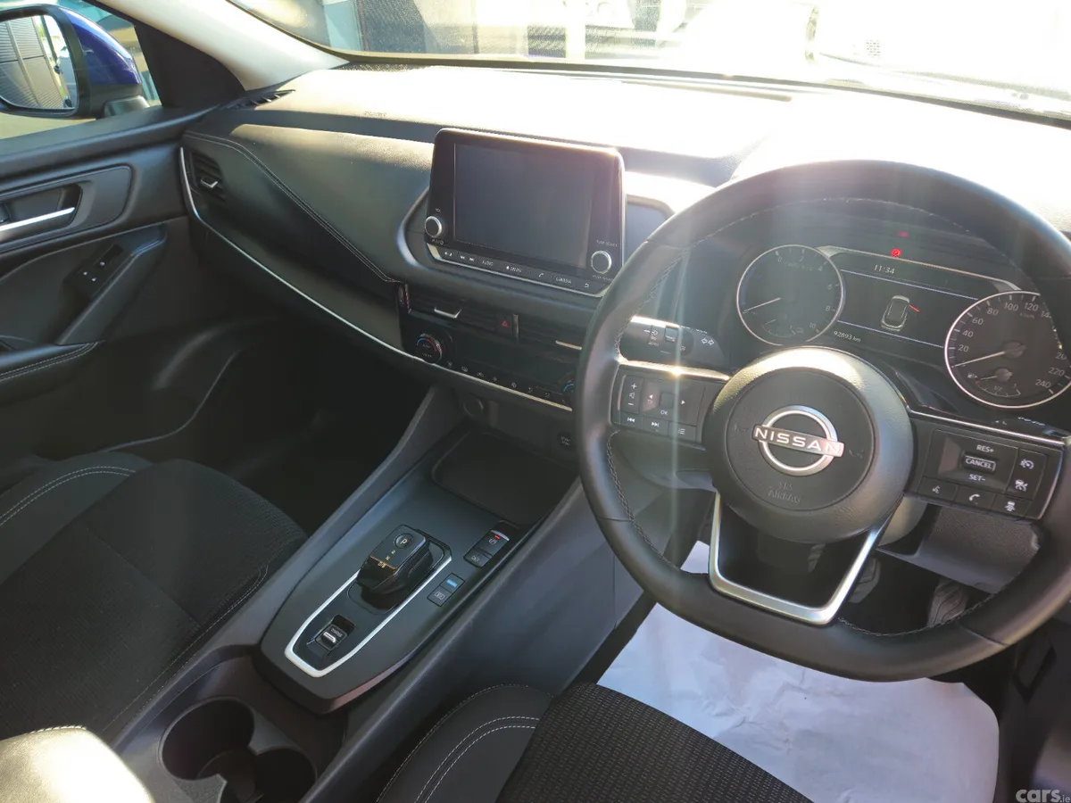 Nissan Qashqai MPV, Petrol, 2024, Blue