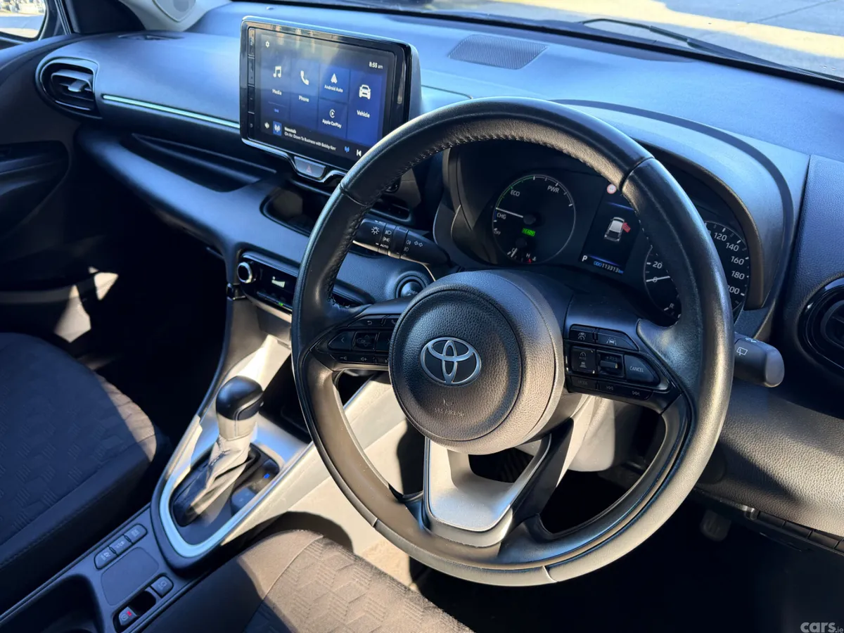 Toyota Yaris Hatchback, Petrol Hybrid, 2024, Grey