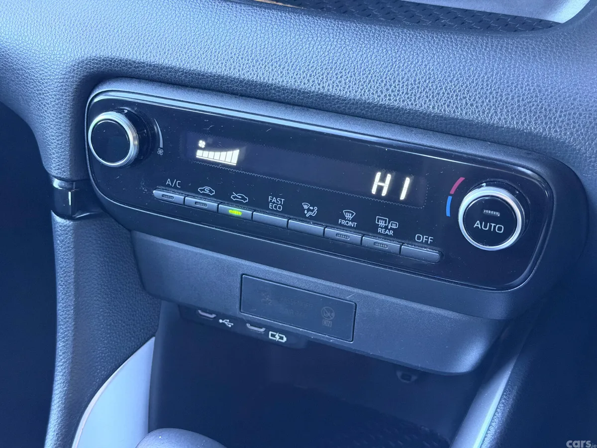 Toyota Yaris Hatchback, Petrol Hybrid, 2024, Grey