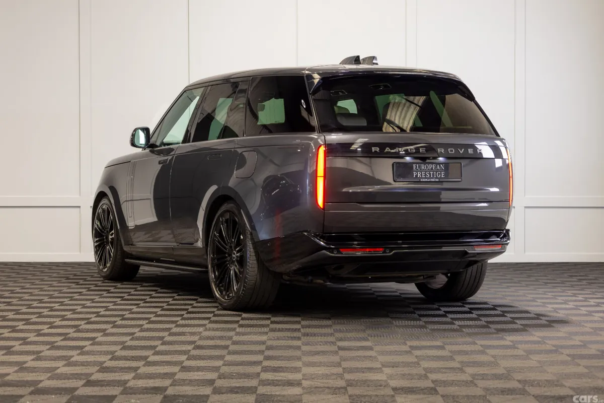 Land Rover Range Rover SUV, Petrol Plug-in Hybrid, 2024, Grey