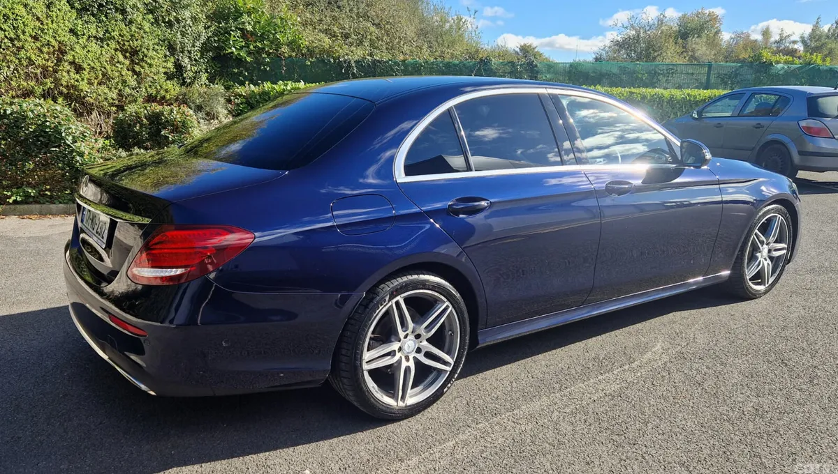Mercedes-Benz E-Class Saloon, Diesel, 2017, Blue
