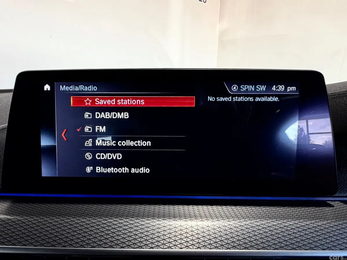BMW 5-Series Saloon, Petrol Plug-in Hybrid, 2018, Black