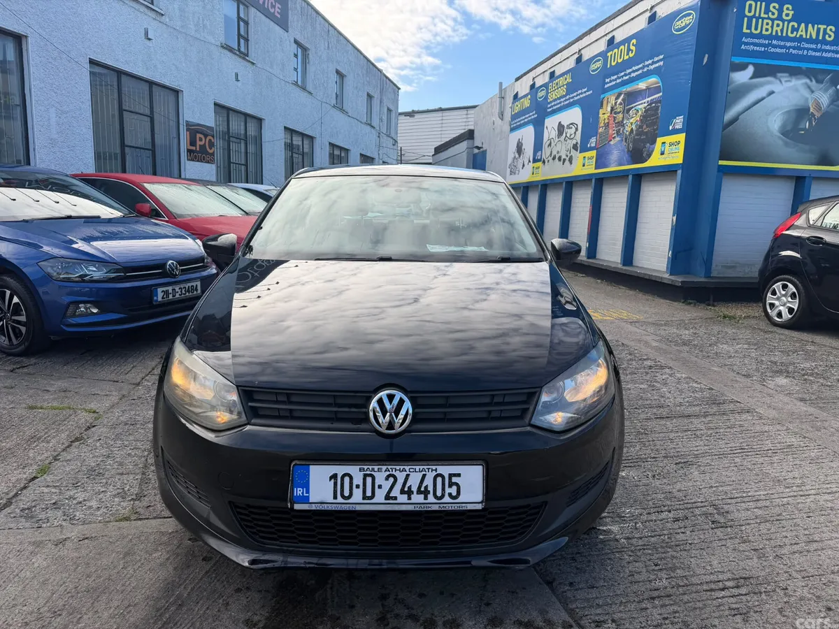 Volkswagen Polo Hatchback, Petrol, 2010, Black