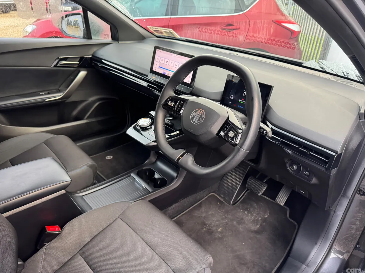 MG MG4 Hatchback, Electric, 2024, Grey