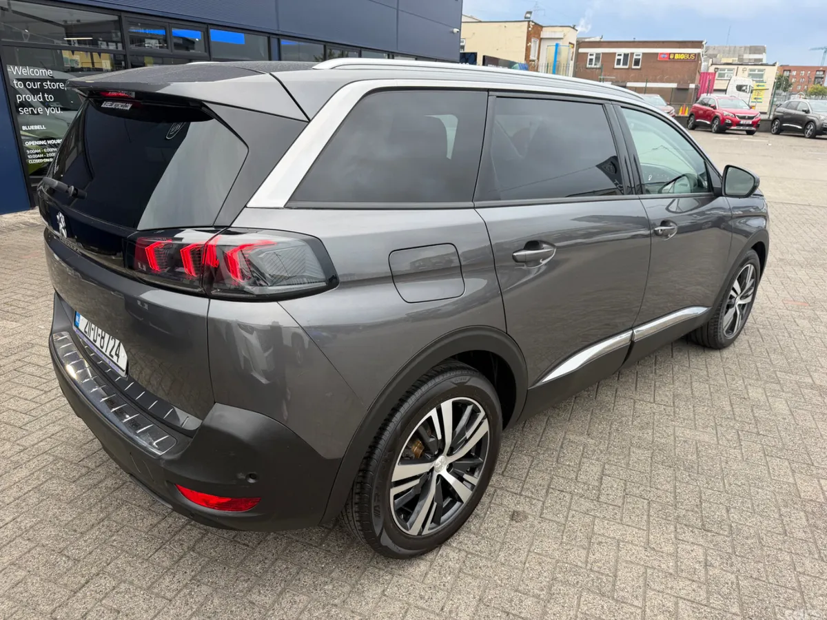 Peugeot 5008 SUV, Diesel, 2021, Grey