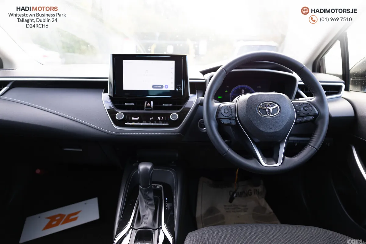 Toyota Corolla Saloon, Petrol Hybrid, 2023, Black