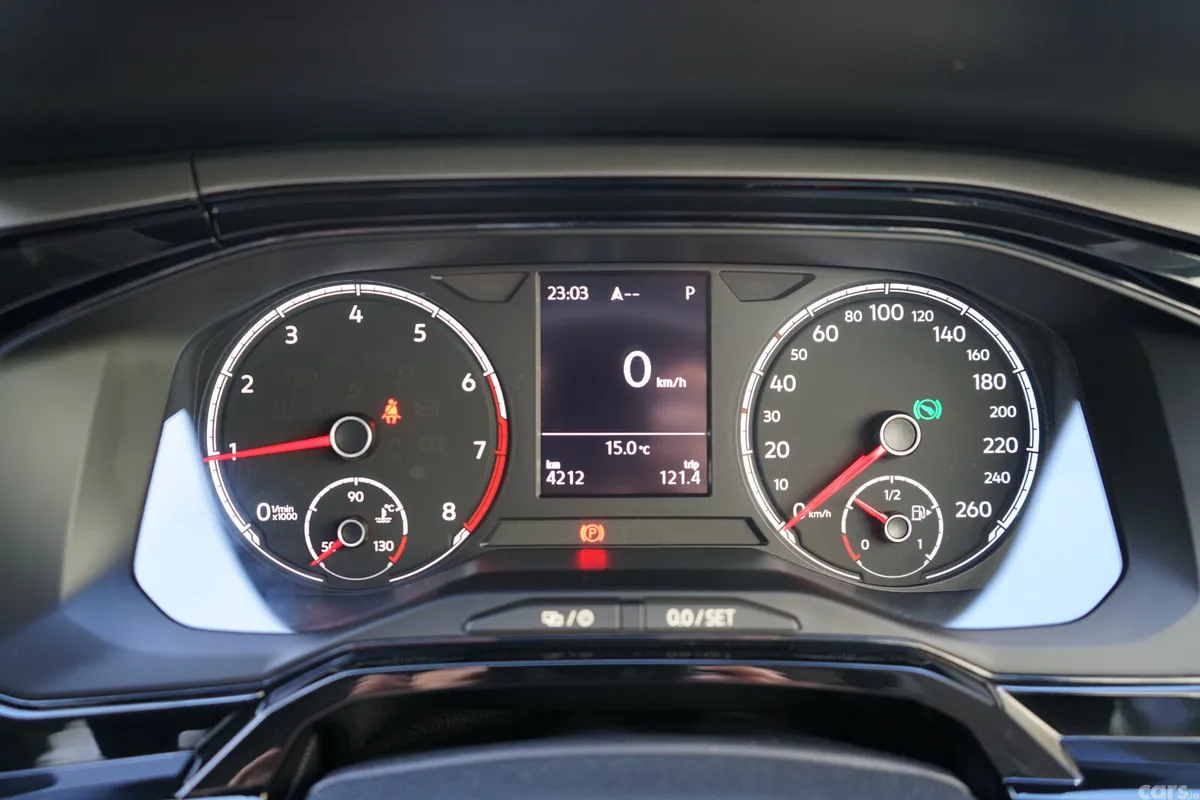 Volkswagen Polo Hatchback, Petrol, 2018, Blue