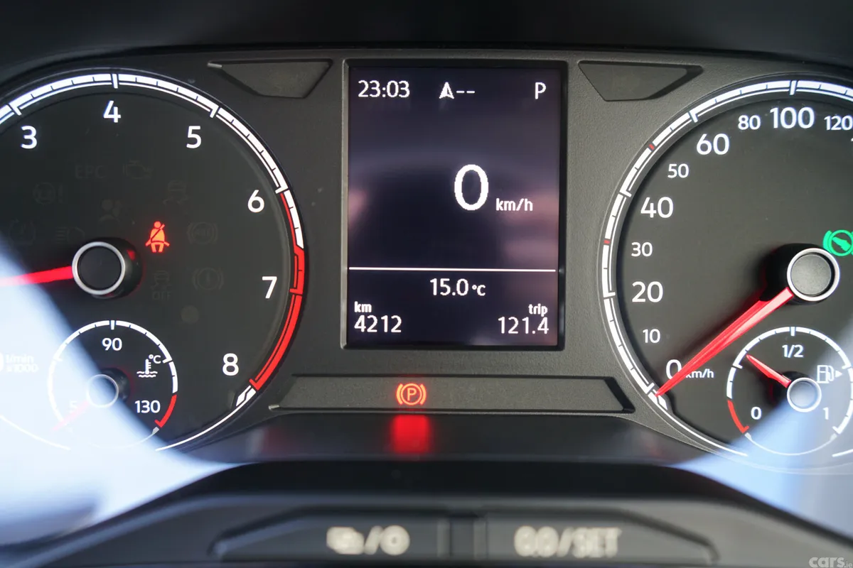Volkswagen Polo Hatchback, Petrol, 2018, Blue