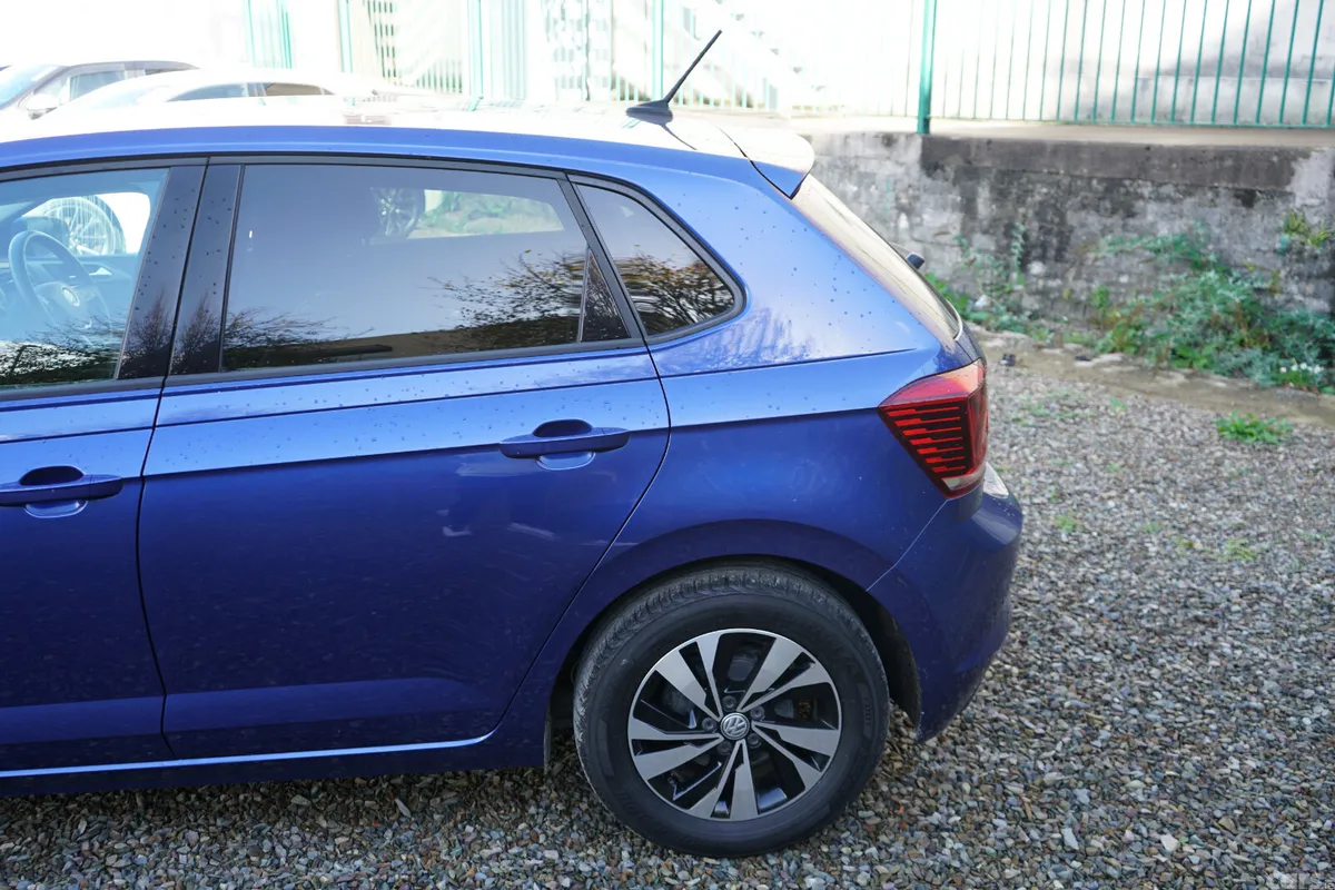 Volkswagen Polo Hatchback, Petrol, 2018, Blue