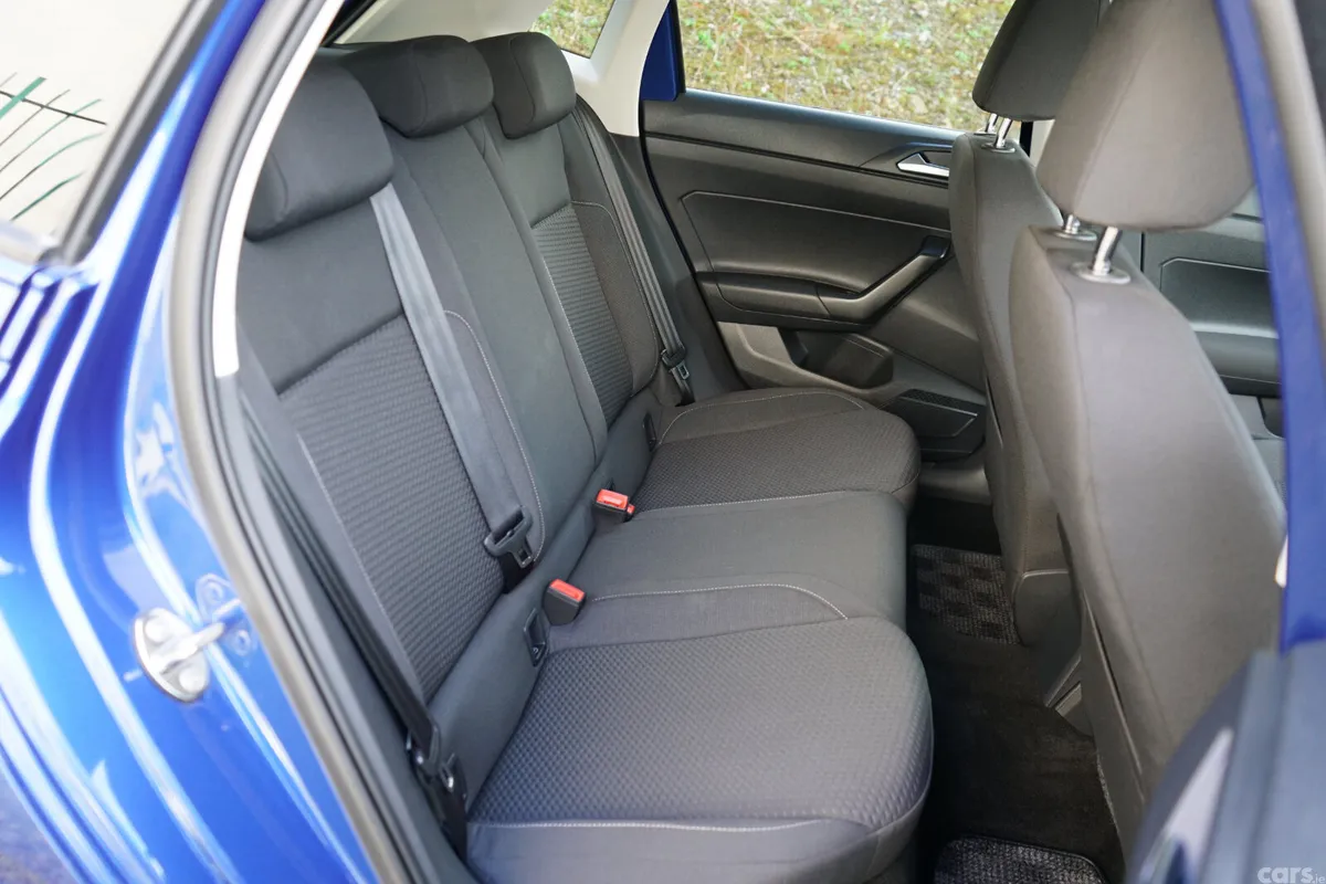 Volkswagen Polo Hatchback, Petrol, 2018, Blue