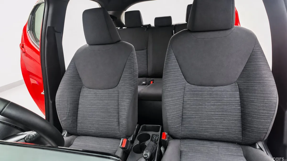Toyota Yaris Hatchback, Petrol Hybrid, 2024, Red