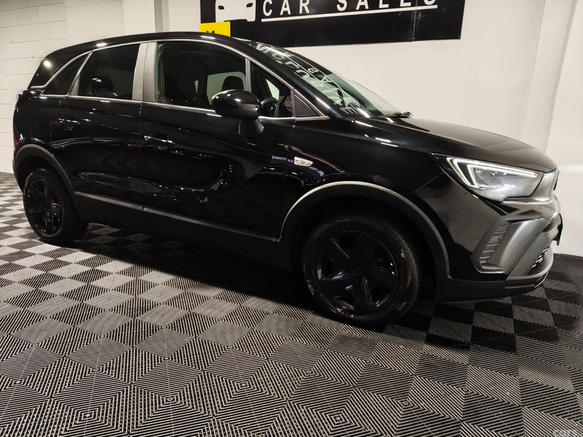 Opel Crossland X SUV, Diesel, 2022, Black