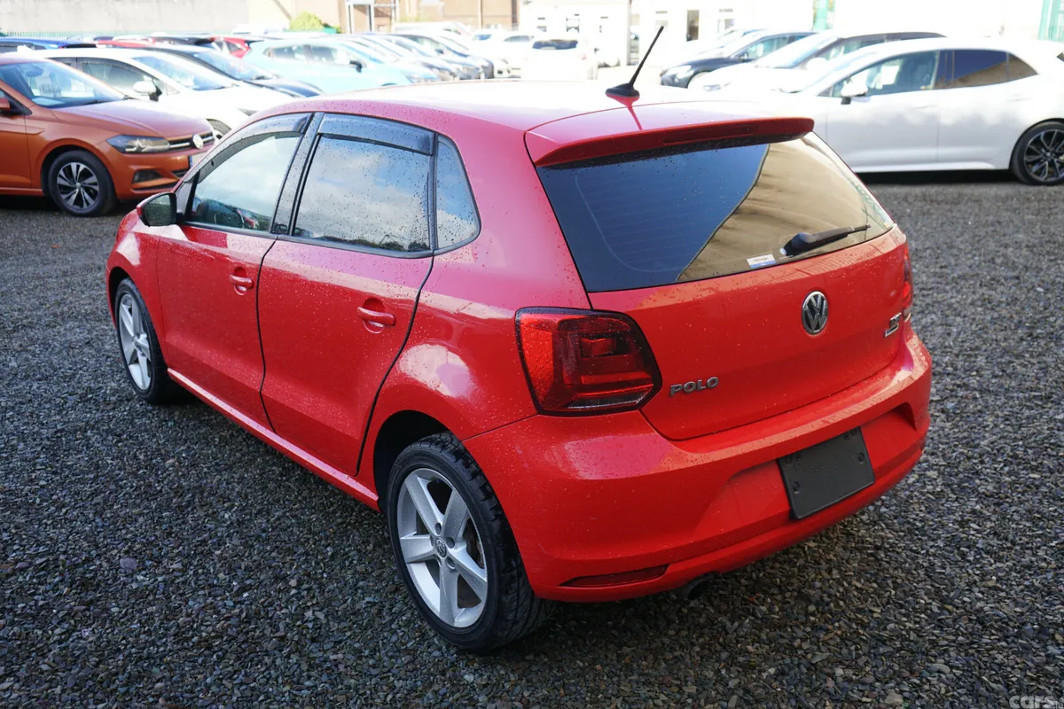 Volkswagen Polo Hatchback, Petrol, 2017, Red