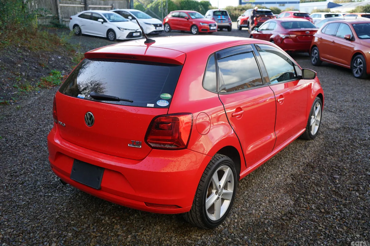 Volkswagen Polo Hatchback, Petrol, 2017, Red