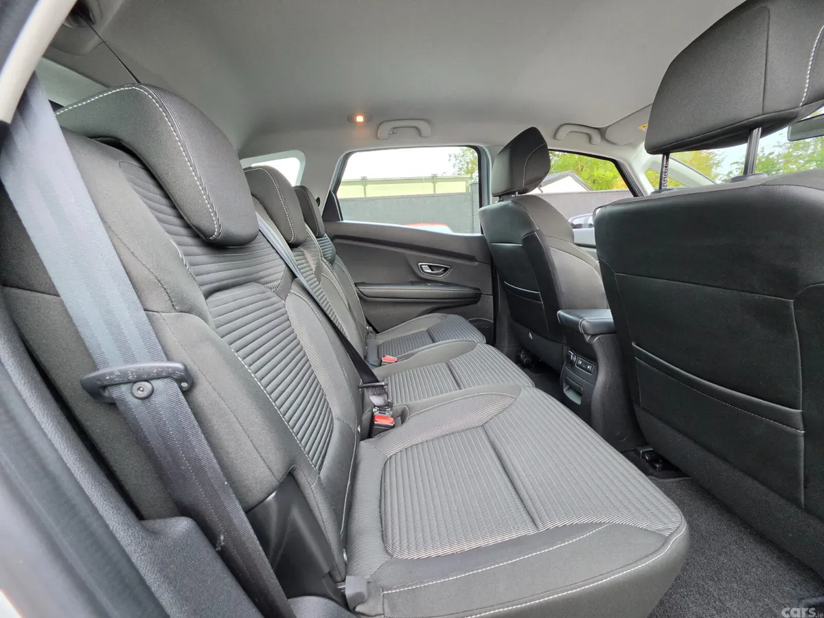 Renault Scenic MPV, Diesel, 2019, Grey