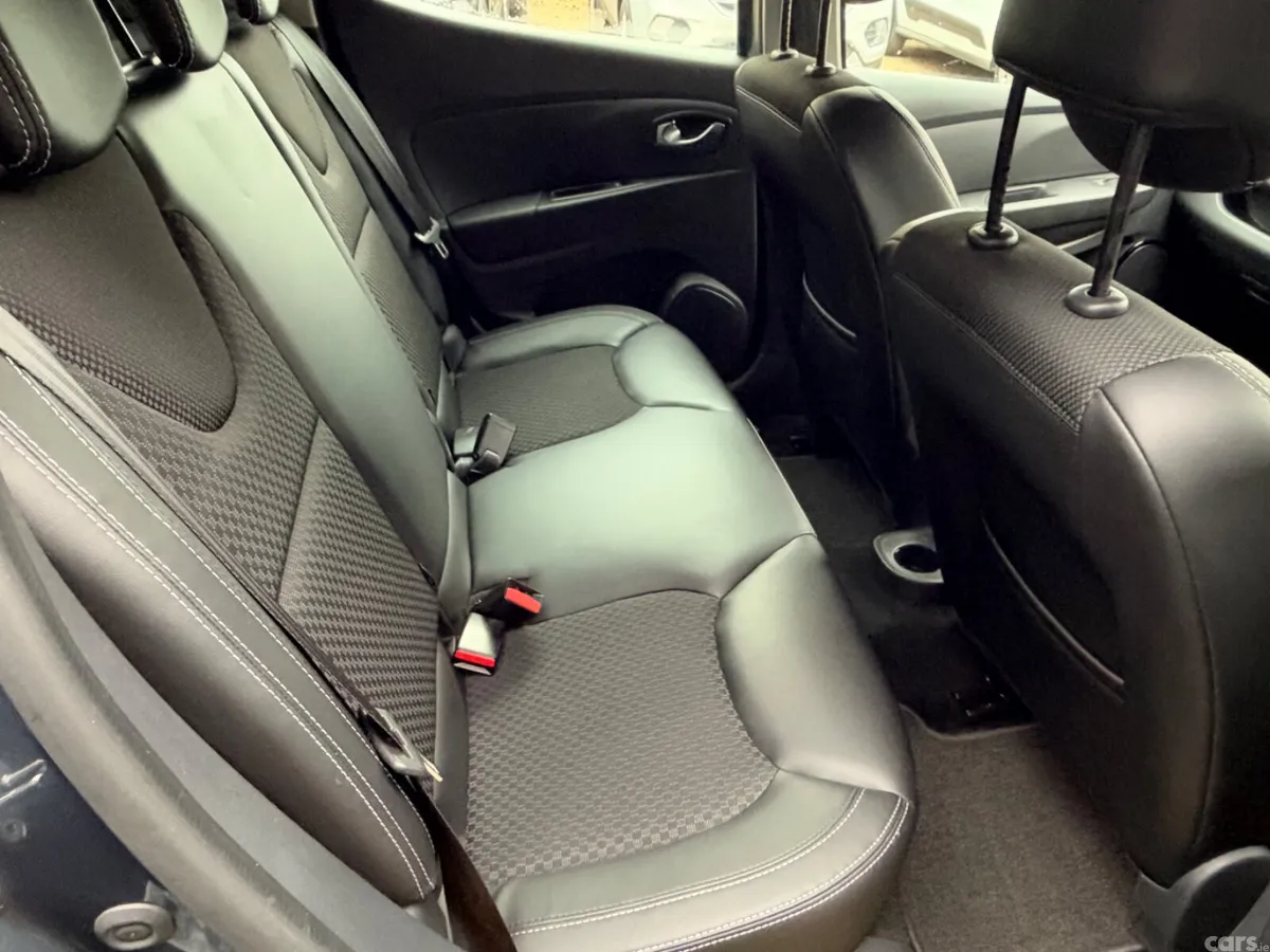 Renault Clio Hatchback, Petrol, 2018, Grey